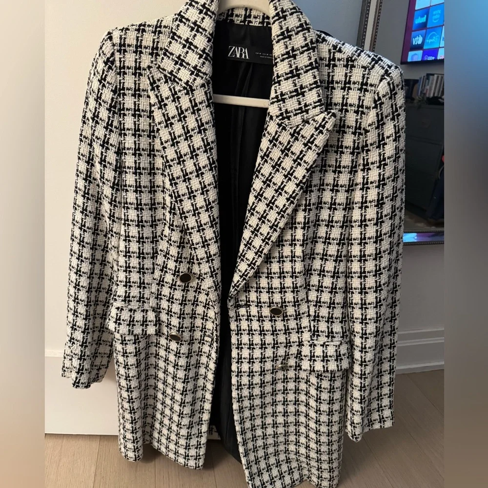 Tweed jacket - Picture 1 of 5
